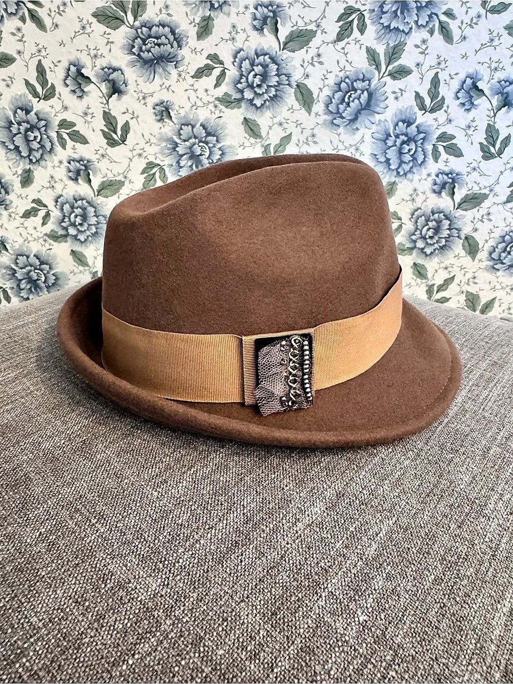 Scala Collection Wool Fedora Hat in Brown & Tan Like New